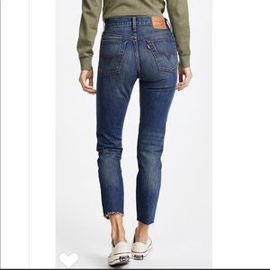 Levi’s Wedgie Fit - Size 24